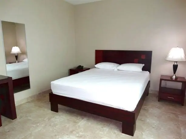 Hotel Marvento Suites 