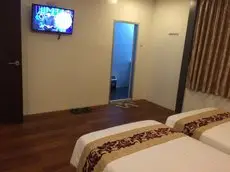 High Five Hotel 