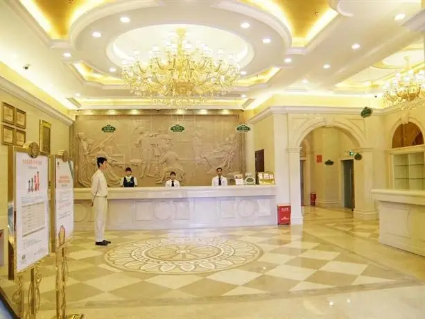 Vienna Hotel Shenzhen Fuyong Qiaotou 