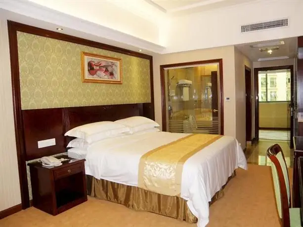 Vienna Hotel Shenzhen Fuyong Qiaotou 