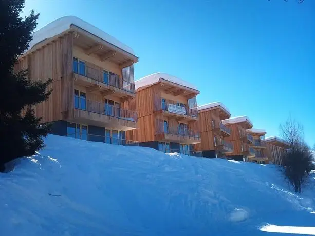 L'Aiguille Grive Chalets Hotel