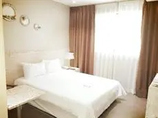 Reve Hotel Jeju 