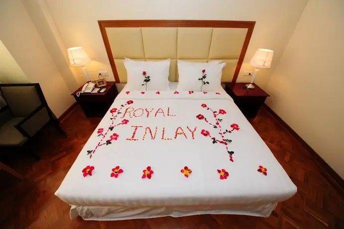 Royal Inlay Hotel 