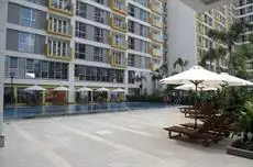 Bluesky Serviced Apartment Airport Plaza 