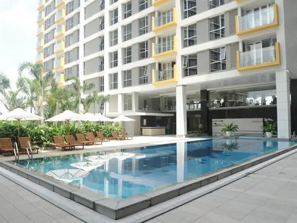 Bluesky Serviced Apartment Airport Plaza 