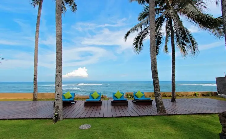 Villa Samudra Luxury Beachfront 