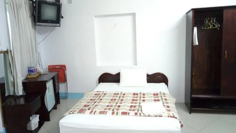 Hoang Cam Guest House 