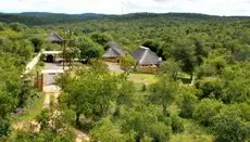 Muweti Bush Lodge 