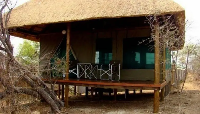 Muweti Bush Lodge 