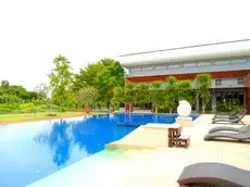 Naraya Riverside Resort 