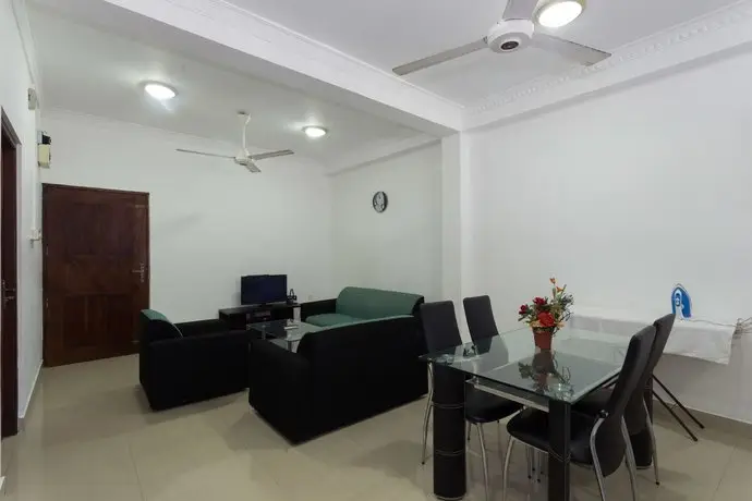 AKARA Suites and Apartments 