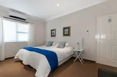 Millard Crescent Guest House 