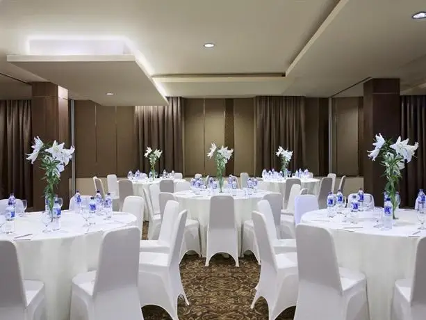 Hotel Santika Depok 