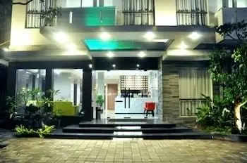 Loji Hotel Solo 