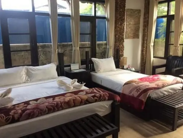 Aquarius Inn Nyaung Shwe 