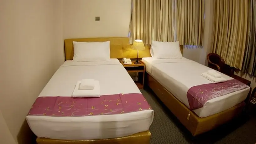 Holiday Hotel Yangon 