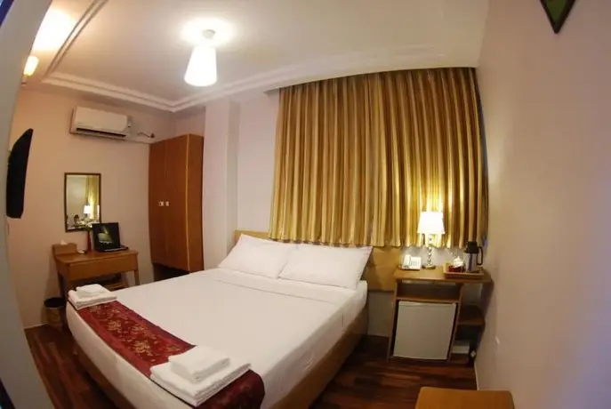 Holiday Hotel Yangon 