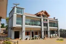 Famous Hotel Pyin Oo Lwin 