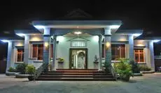 Famous Hotel Pyin Oo Lwin 