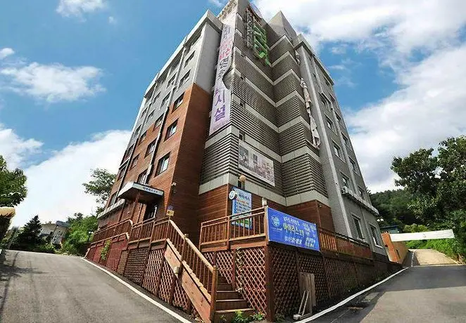 Iris Hotel Gapyeong-gun