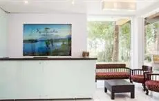 Karapuzha Village Resort 