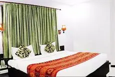 Hotel Simran Raipur 