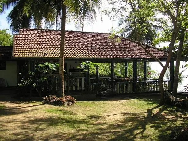 Rocky Point Beach Bungalows