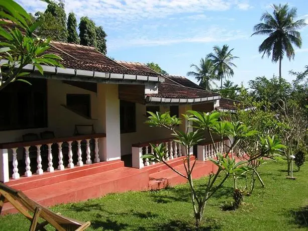 Rocky Point Beach Bungalows 