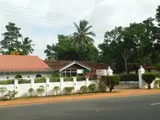 Habarana Inn 