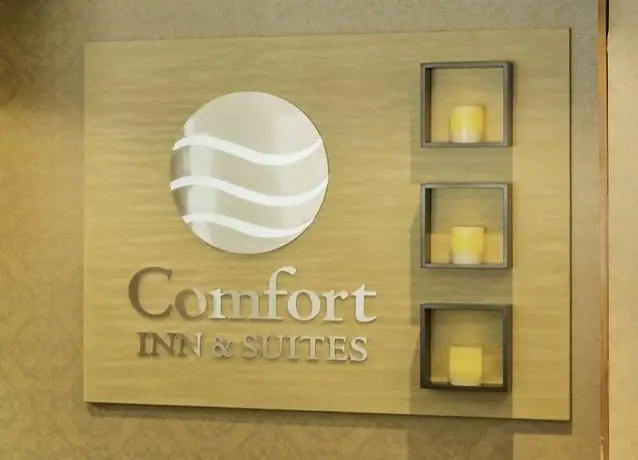 Comfort Inn & Suites BWI Airport