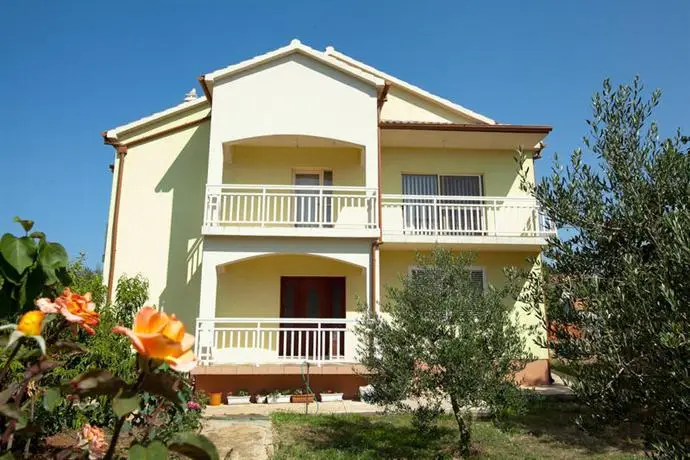 Apartments Branko Bibinje