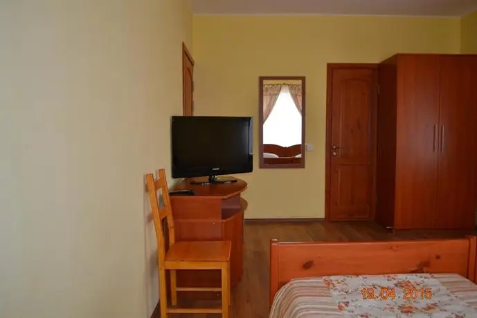 Gnezdo Mini Hotel 