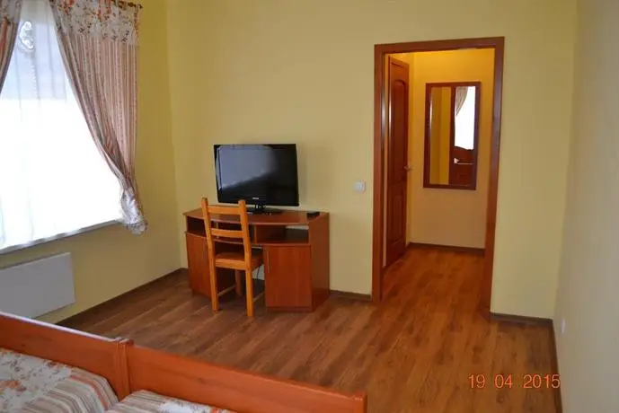 Gnezdo Mini Hotel 