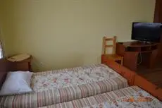 Gnezdo Mini Hotel 