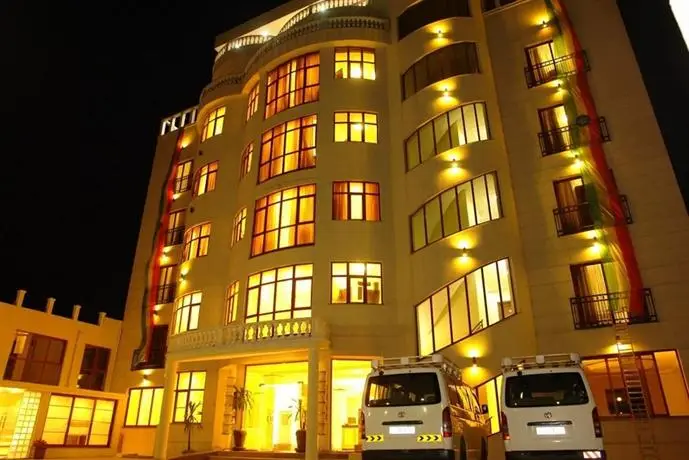 Tizeze Hotel 