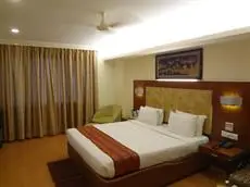 Budhil Park Hotel 