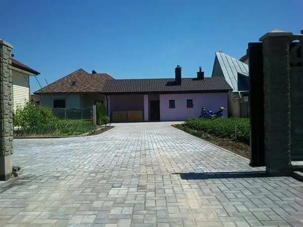 Baltiysky Bereg Guest House 