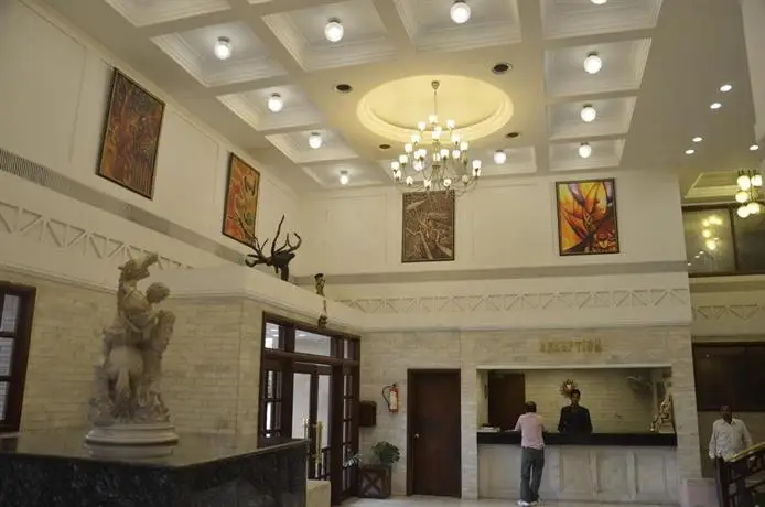 Hotel Surbhi Palace Dehradun 