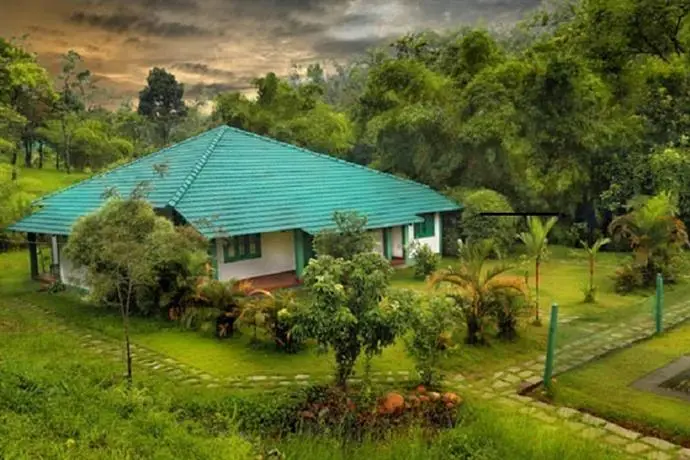 Orchard Holiday Resort Kalpetta