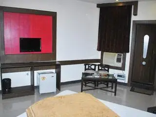 Krishna Heritage Hotel 