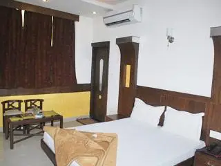 Krishna Heritage Hotel 