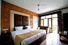 Hotel Himgiri Manali 