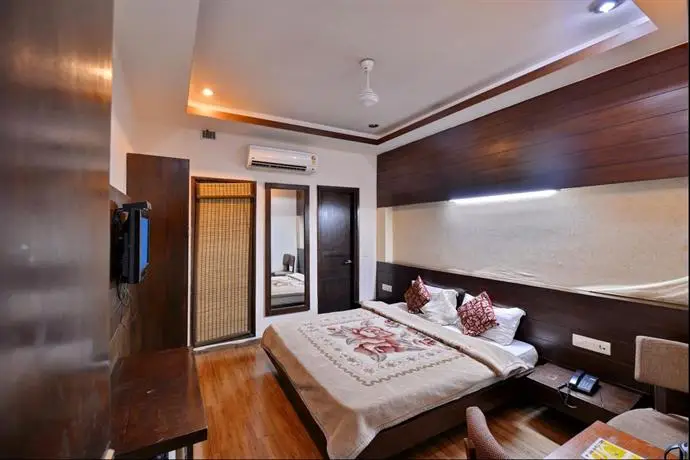 Hotel Mohali Residency 