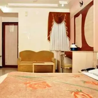 Hotel Ever Krishna