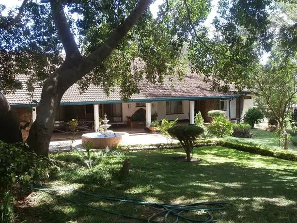 Annie's Lodge Lilongwe Area 10