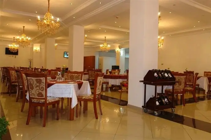 Sarem International Hotel 