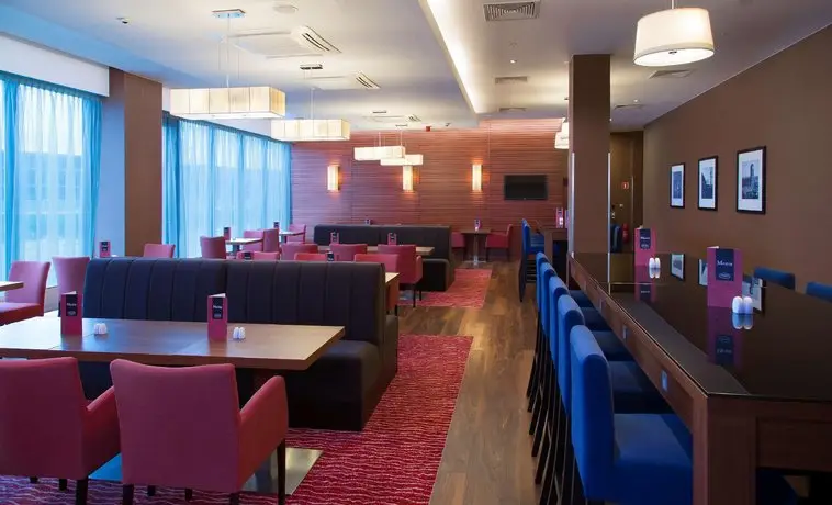 Hampton by Hilton Gdansk Airport 