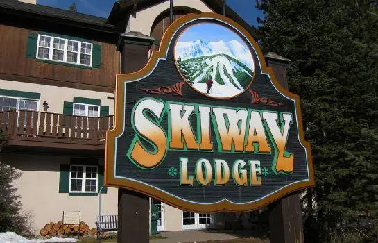 SkiWay Lodge 