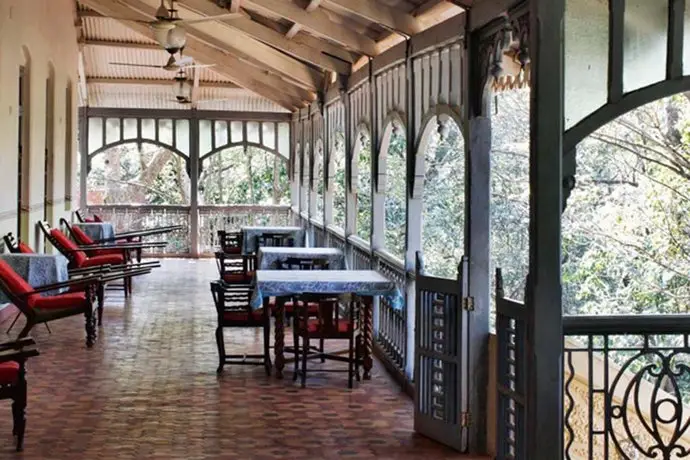 Dune Barr House - Verandah in the Forest