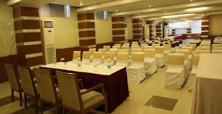 Hotel Rivoli Rohtak 